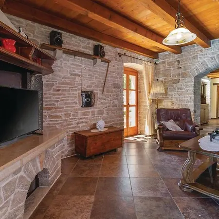 Benina Rossa 2 * Žminj