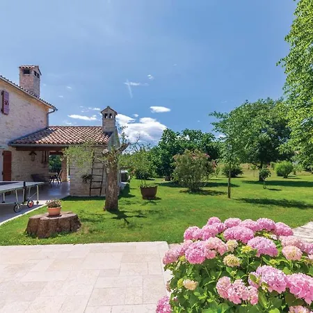 Benina Rossa 2 Villa *