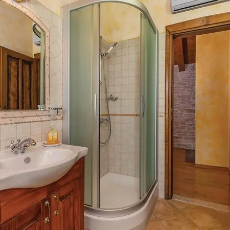 Benina Rossa 2 Вилла